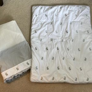 Bunny Gray and White Rabbit Baby/Toddler Bedding Set Quilt & Dust Ruffle